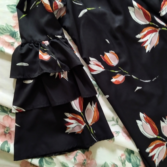 Floral Flare Long Sleeve Tier Choker Collar Dress - Picture 7 of 7